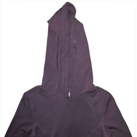 Essential Long Sleeve Hoodie by VSX Victoria's Secret Sport - Extra Small - Picture 13 of 14